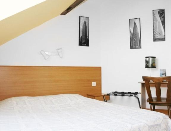 Hotel Restaurant De La Poste Mulhouse Ottmarsheim Bantzenheim Ngoại thất bức ảnh